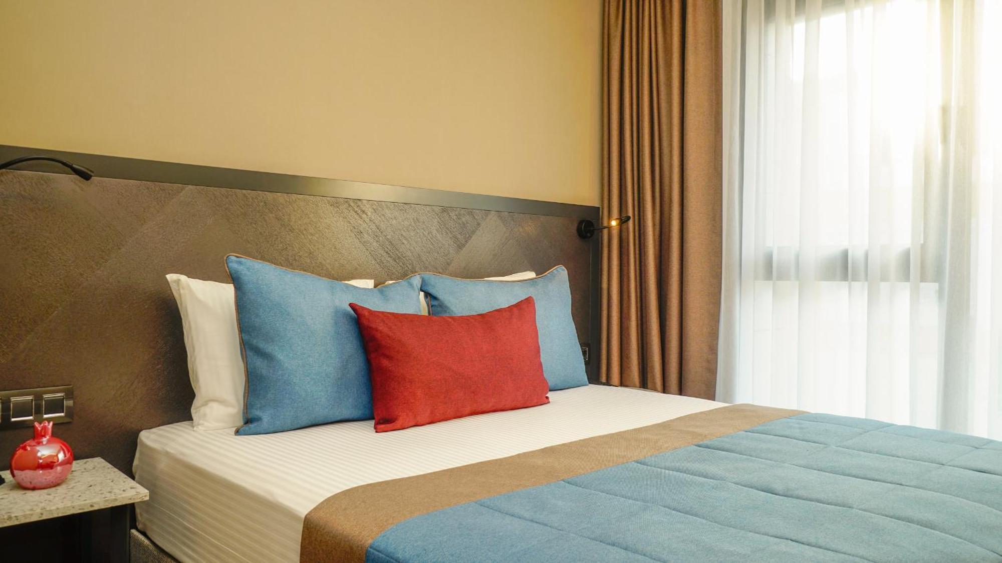 Rudis Hotel Narlidere ภายนอก รูปภาพ