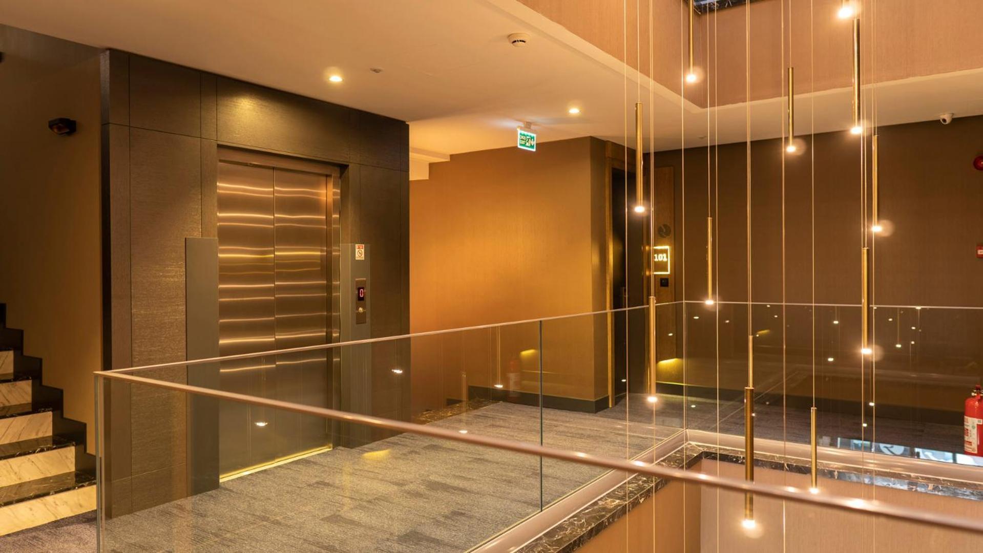 Rudis Hotel Narlidere ภายนอก รูปภาพ
